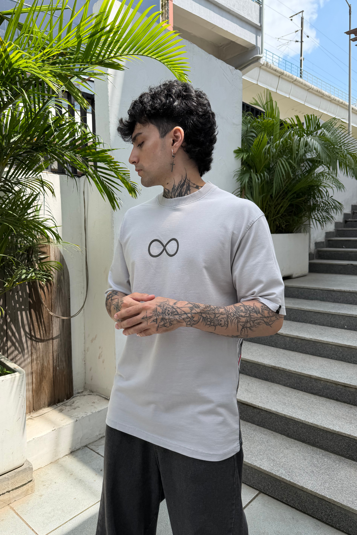 Gojo Acid wash Oversized T-Shirt