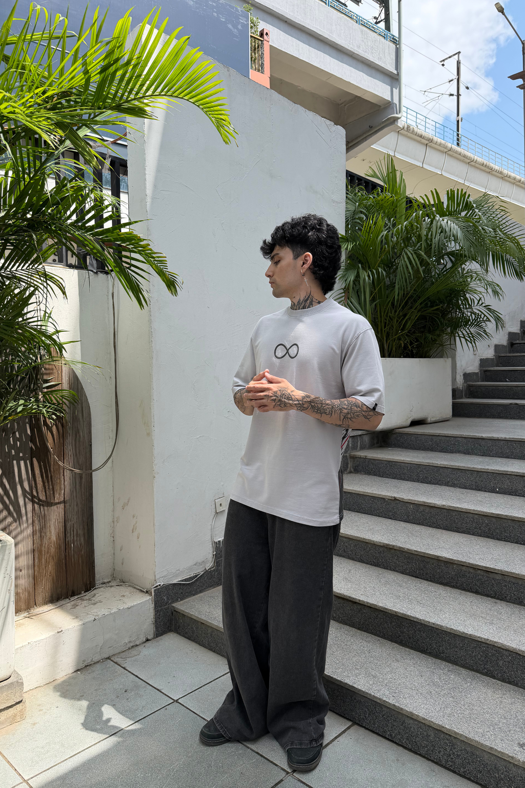 Gojo Acid wash Oversized T-Shirt